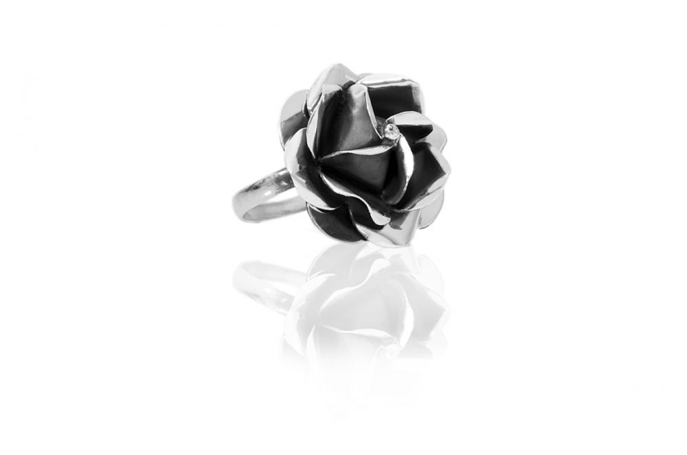 Ring "Rosa" oxidised silver large 
